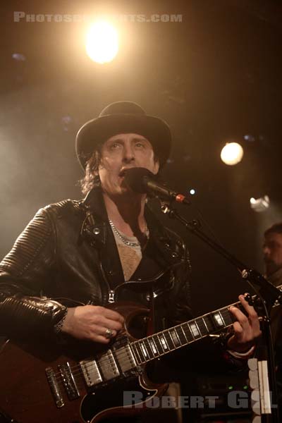 CARL BARAT AND THE JACKALS - 2015-03-04 - PARIS - La Maroquinerie - 